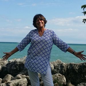 Meet your Posher, Angie